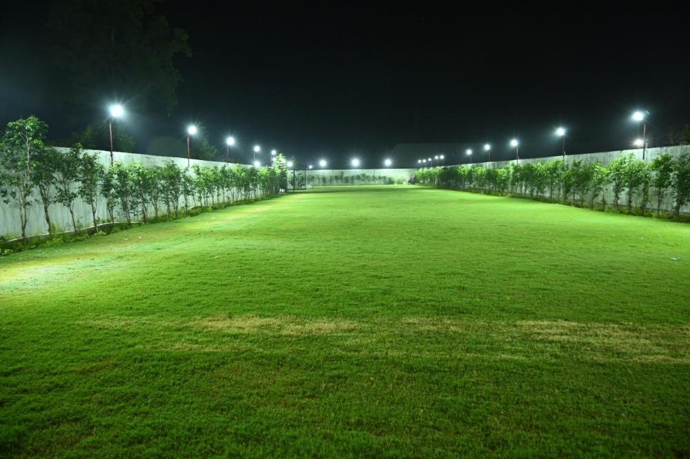 shiva palace by golden leaf hotels