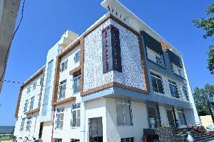 shiva palace by golden leaf hotels