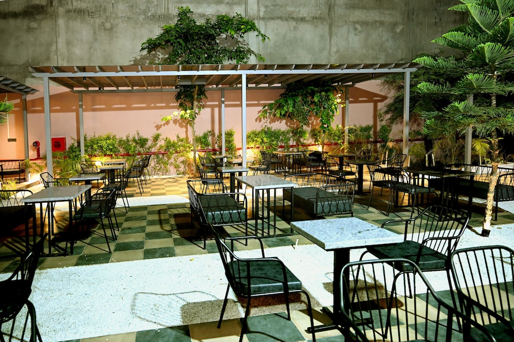 hotel navtara jaipur