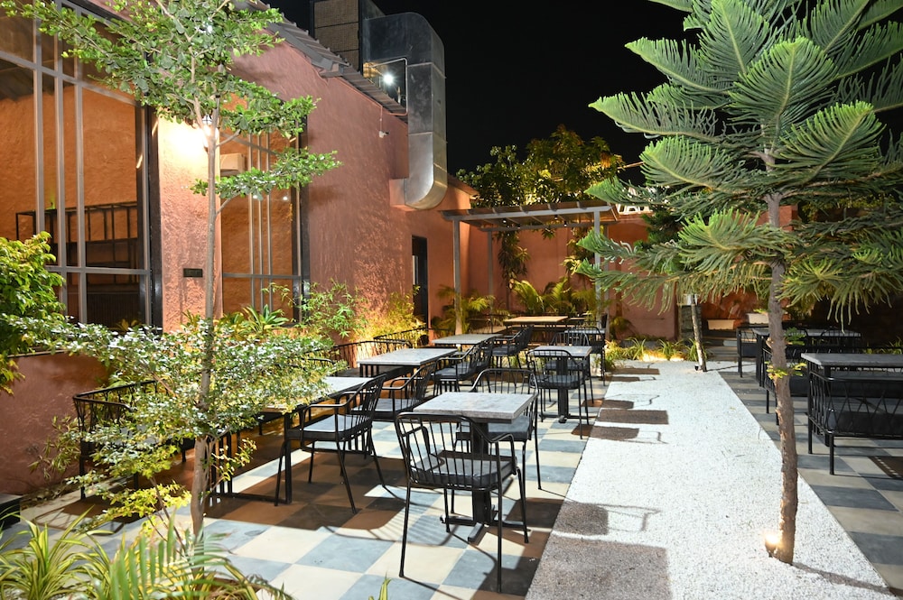 hotel navtara jaipur