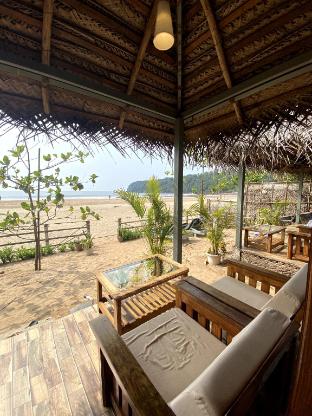the coast beach resort
