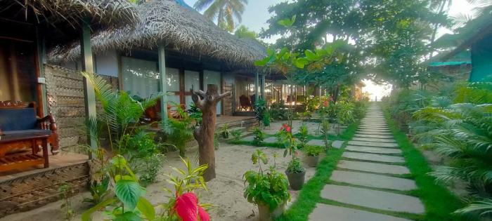 the coast beach resort