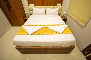 Hotel Ceasta,Suchitra Road,2 star