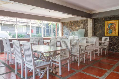 reddoorz plus otista garut