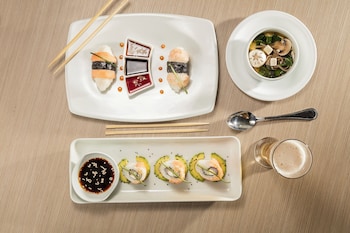 holiday inn and suites aguascalientes an ihg hotel