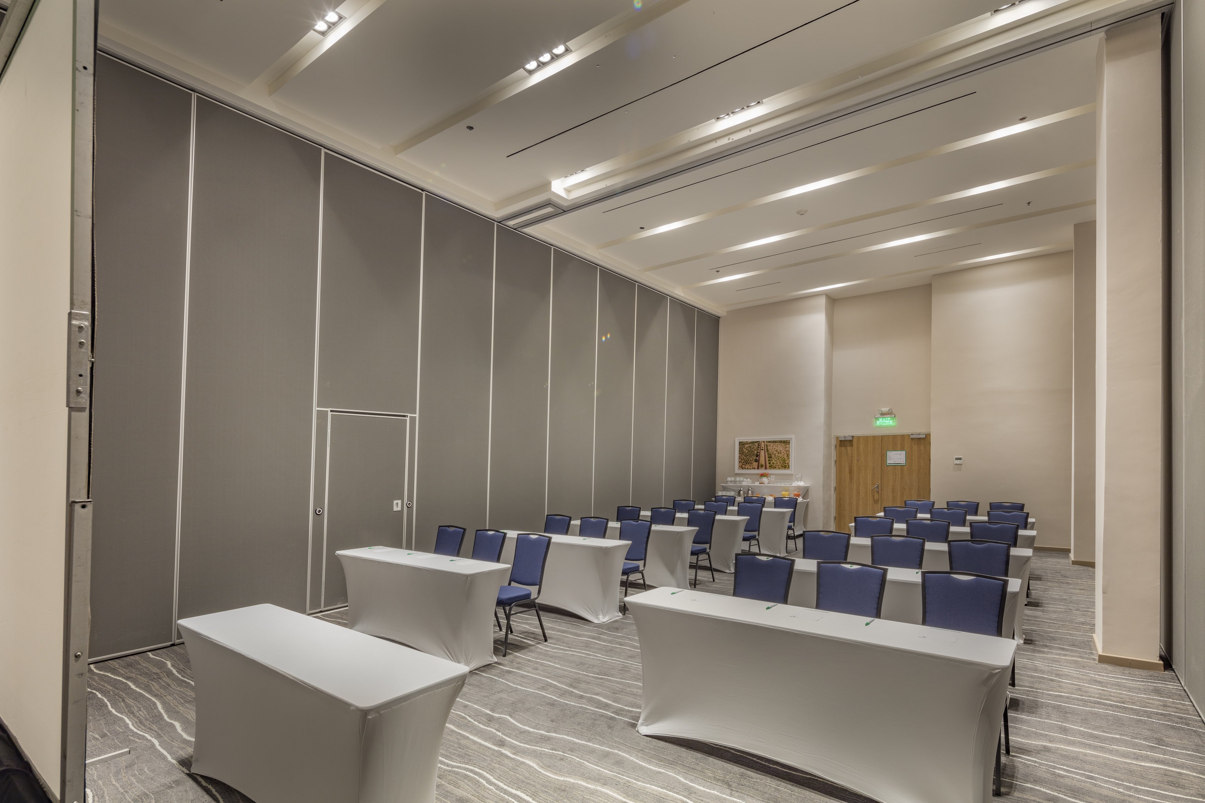 holiday inn and suites aguascalientes an ihg hotel
