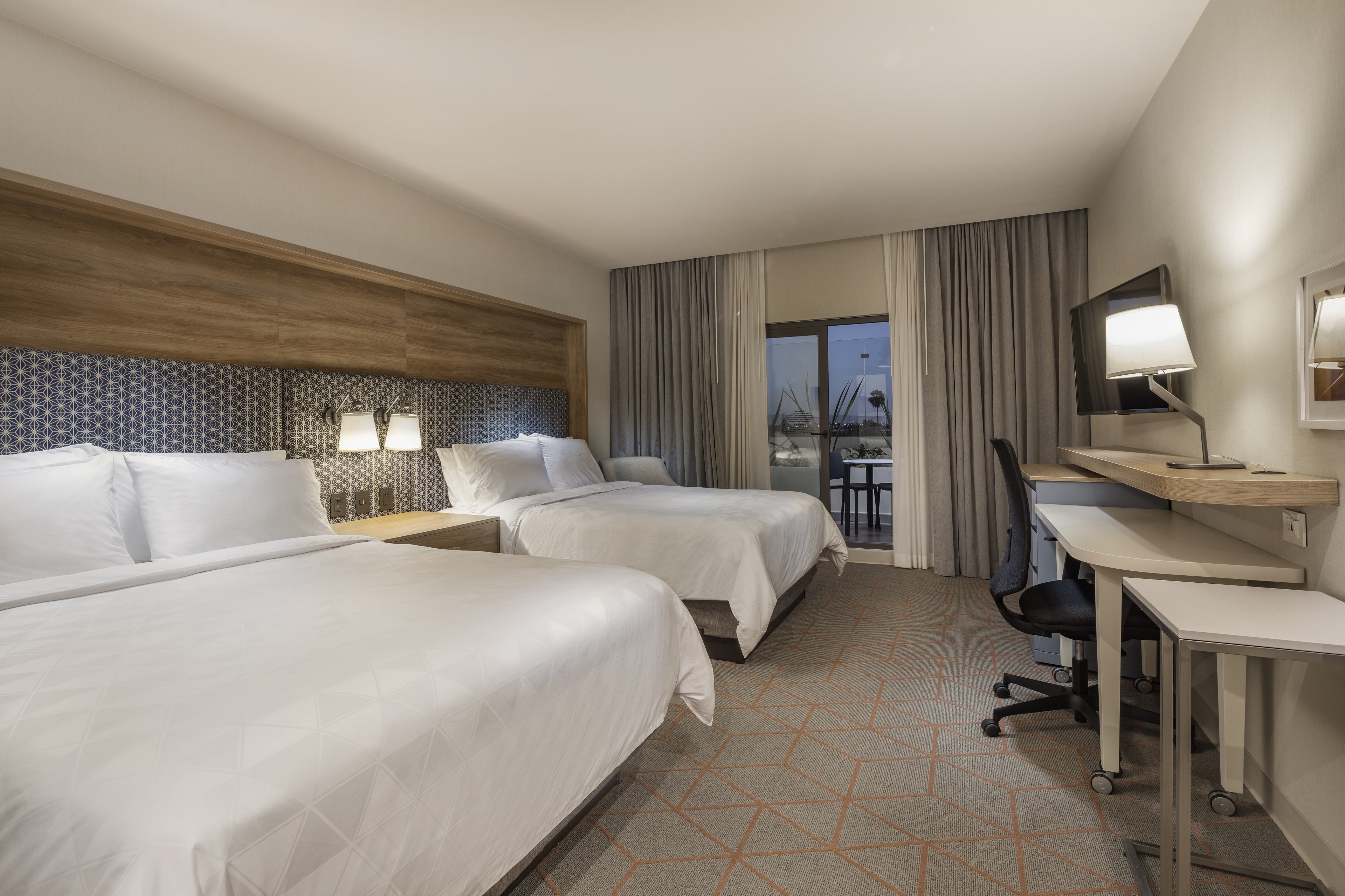 holiday inn and suites aguascalientes an ihg hotel