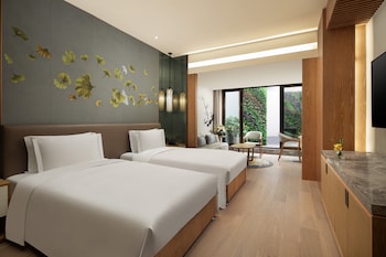 crowne plaza shanghai nanjing road by ihg