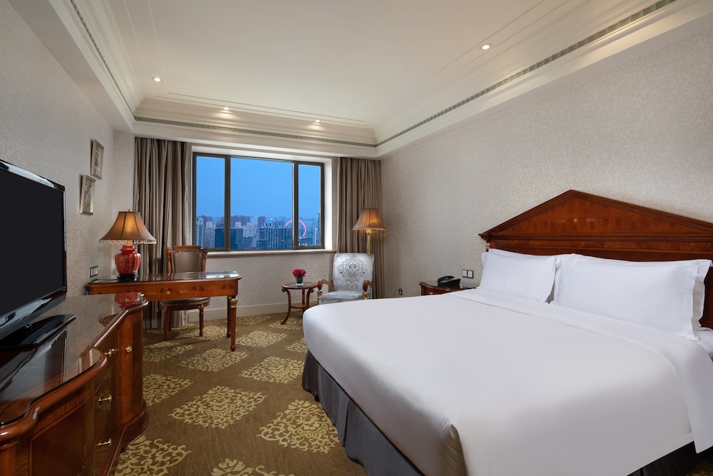 crowne plaza shanghai nanjing road by ihg