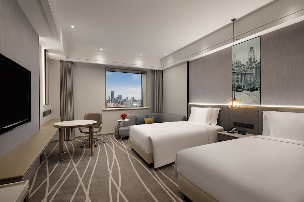 crowne plaza shanghai nanjing road by ihg