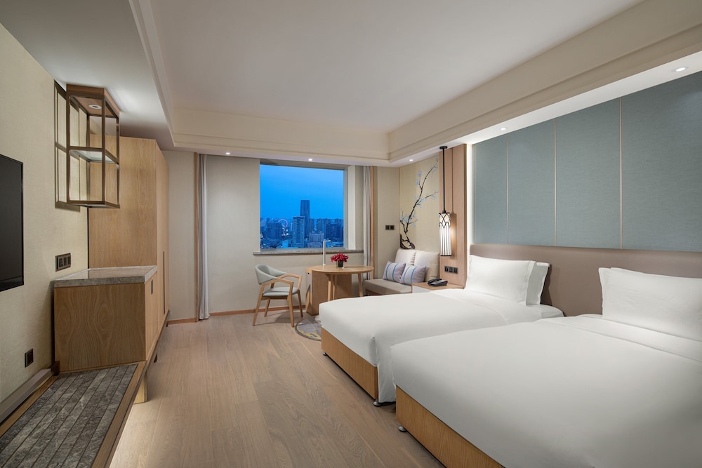 crowne plaza shanghai nanjing road by ihg