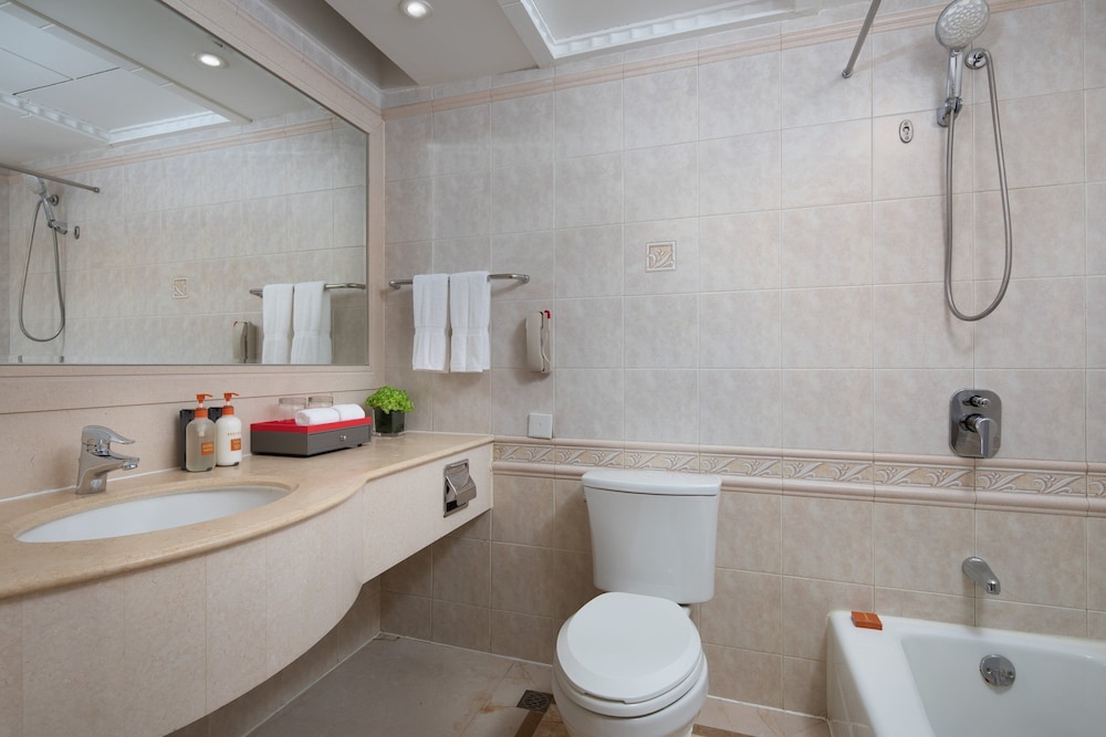 crowne plaza shanghai nanjing road by ihg