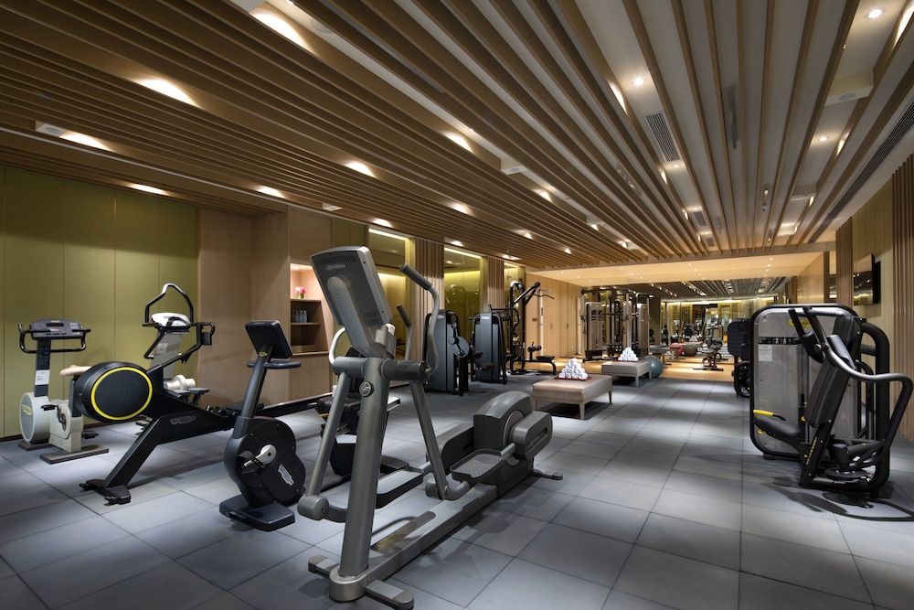 crowne plaza shanghai nanjing road by ihg