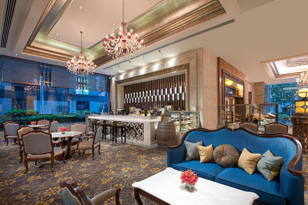 crowne plaza shanghai nanjing road by ihg