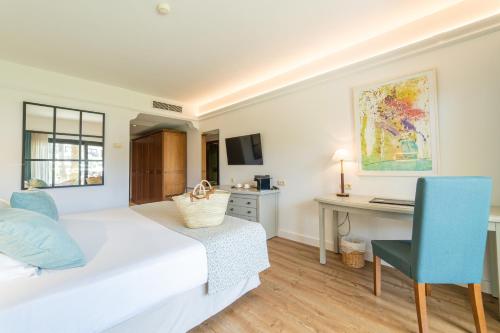 cm mallorca palace only adults