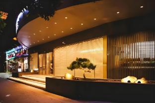 home inn selected hotel shanghai pudong lujiazui oriental pearl store
