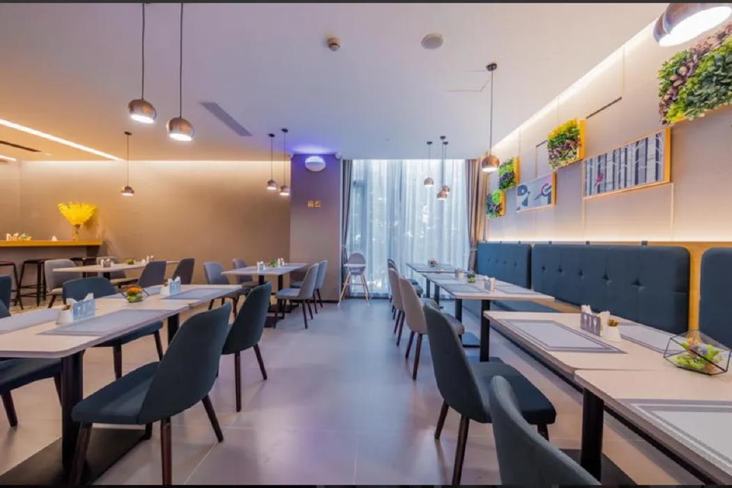 home inn selected hotel shanghai pudong lujiazui oriental pearl store