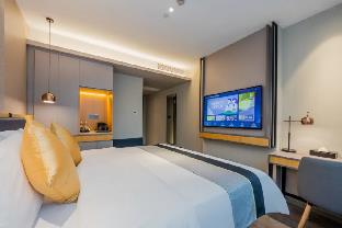home inn selected hotel shanghai pudong lujiazui oriental pearl store