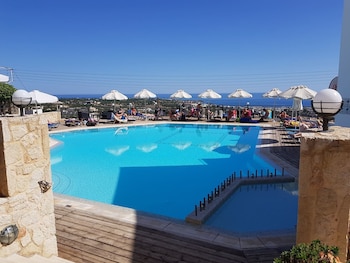 amazones village suites