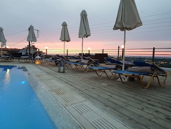 amazones village suites