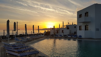 amazones village suites