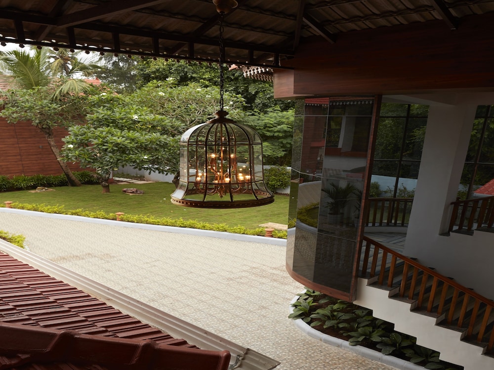 sea queen beach resort and spa