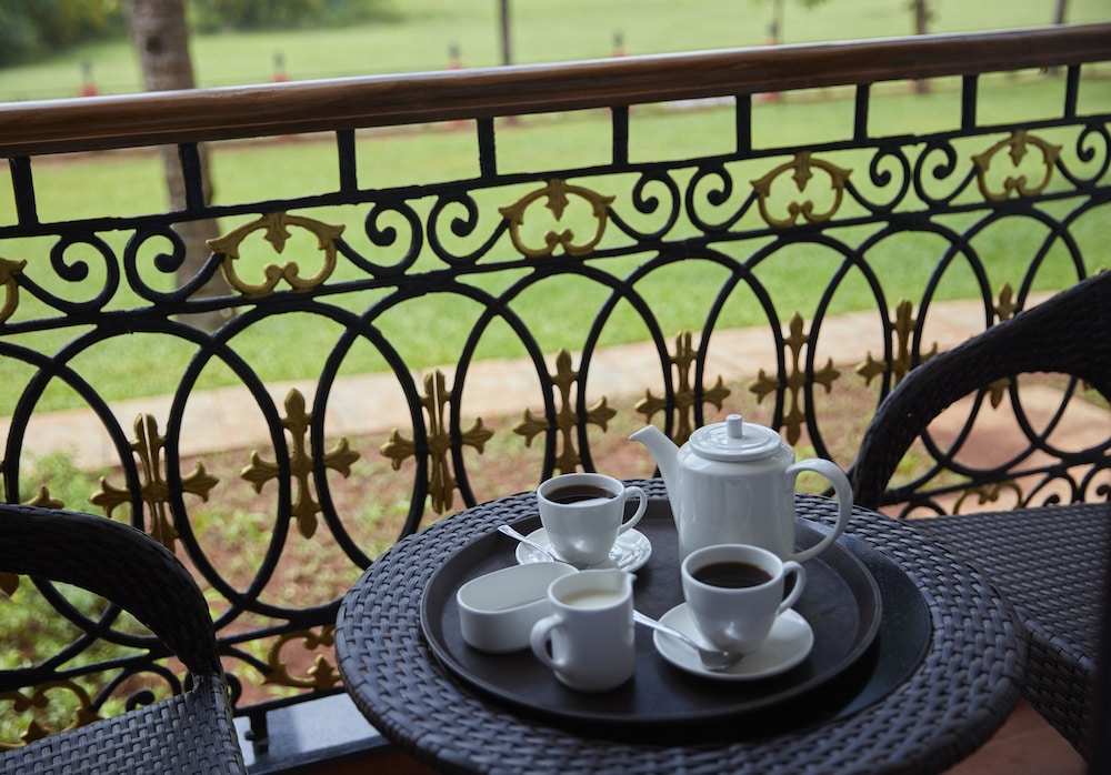 sea queen beach resort and spa