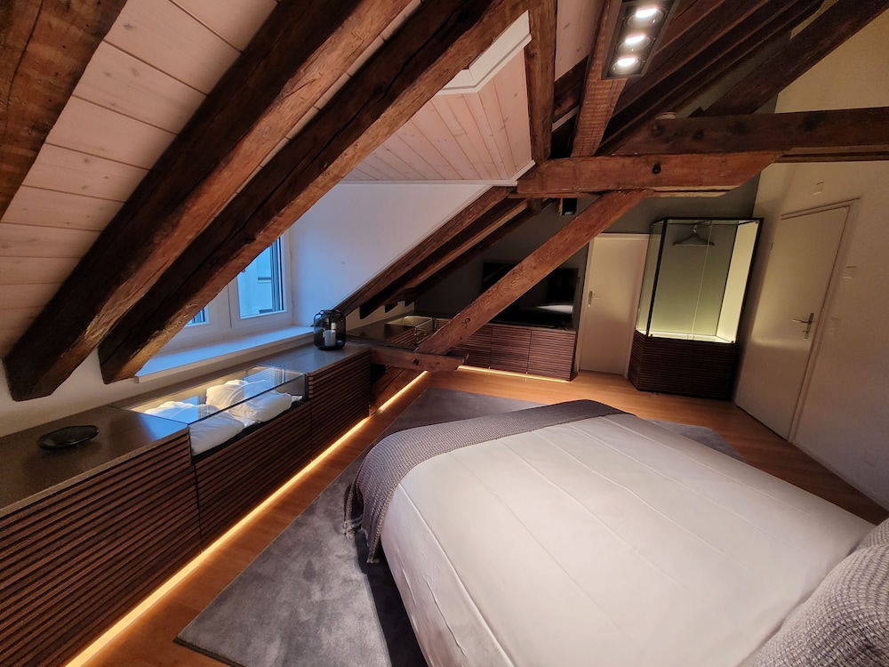 le bijou lintheschergasse 23 zurich hb