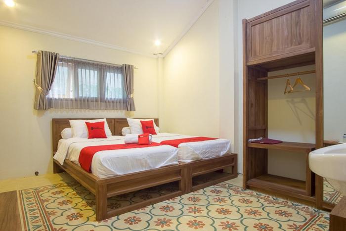 reddoorz letjend s parman pacitan