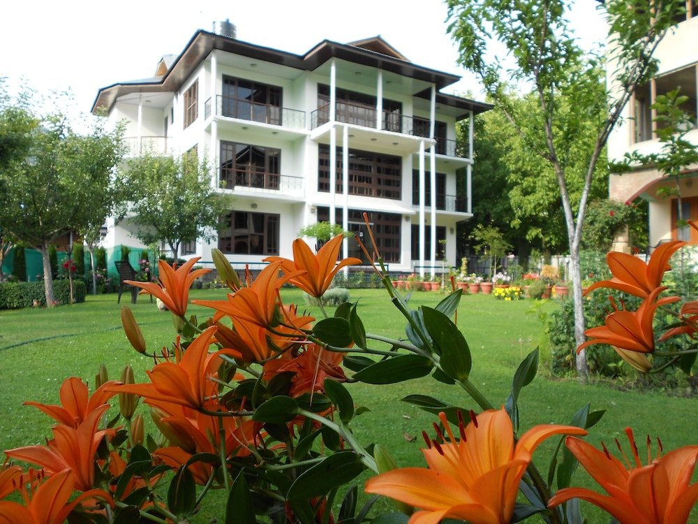 premier pahalgam