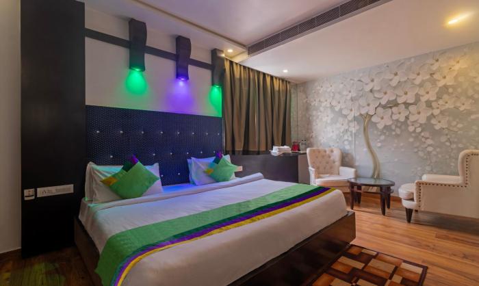 treebo trend royal empire