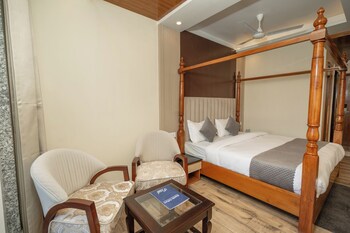 trideus mountain valley resort mussoorie
