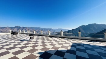 Trideus Mountain Valley Resort - Mussoorie,Kempty Fall Road,4 star