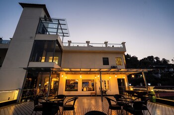 trideus mountain valley resort mussoorie