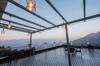 trideus mountain valley resort mussoorie