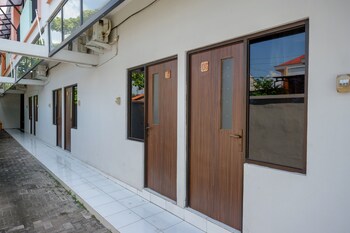 reddoorz near stasiun tawang semarang