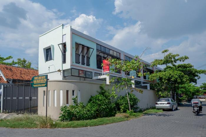 reddoorz near stasiun tawang semarang