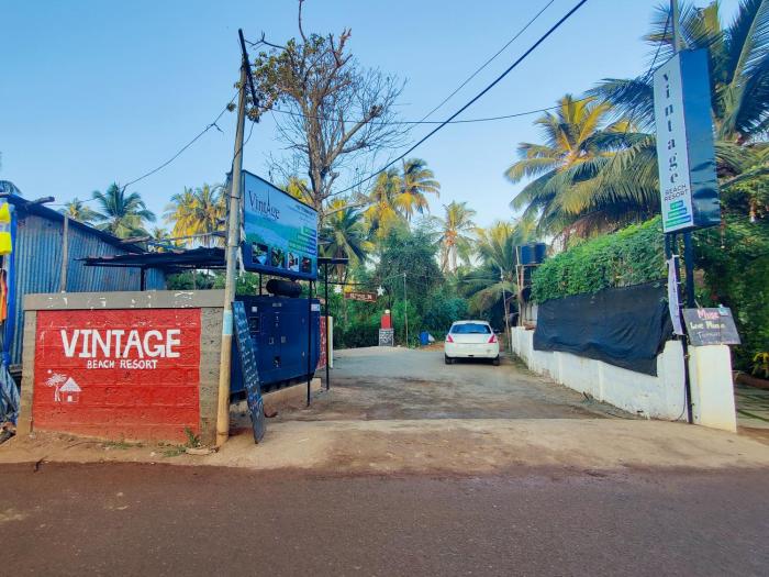 vintage beach resort