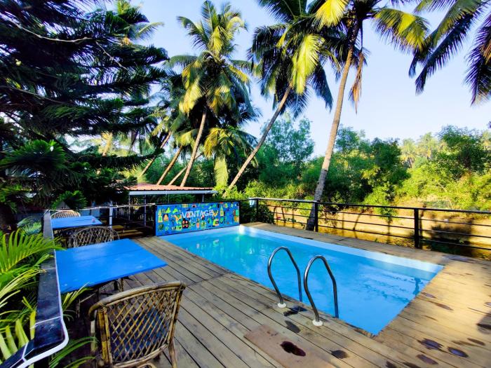 vintage beach resort