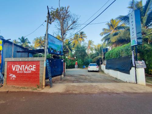 vintage beach resort
