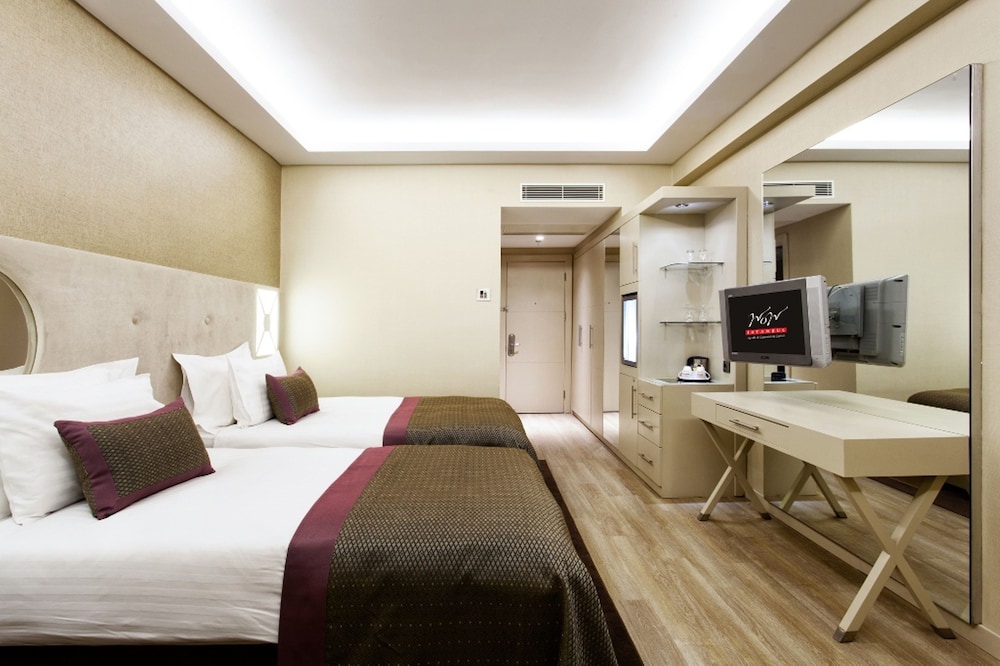 wow istanbul hotel
