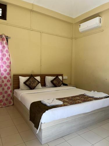 Jironi Resort, Nameri,Chariduar,3 star