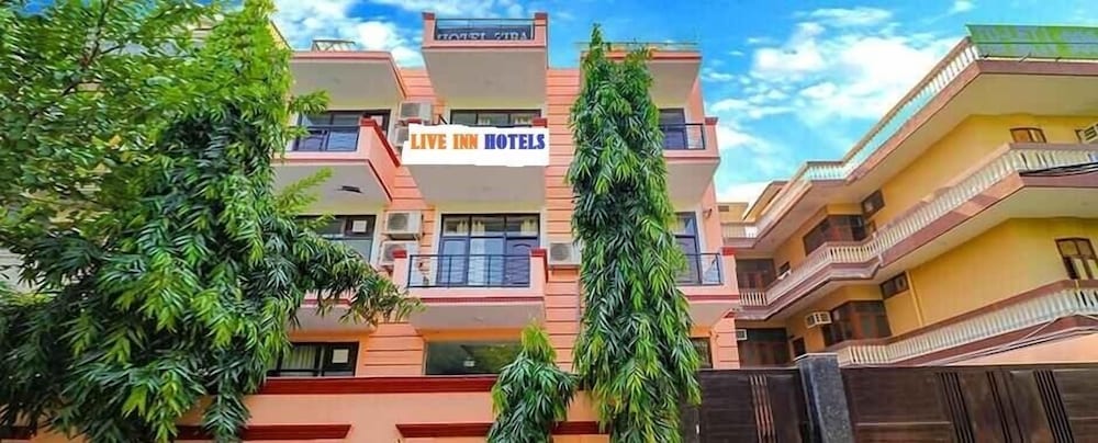 Live Inn Hotel Sector 45,Sector 45,3 star