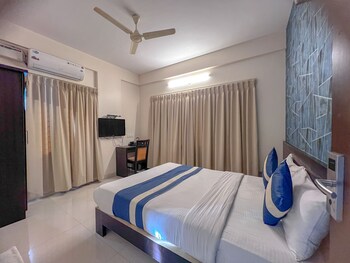 hotel willow tree
