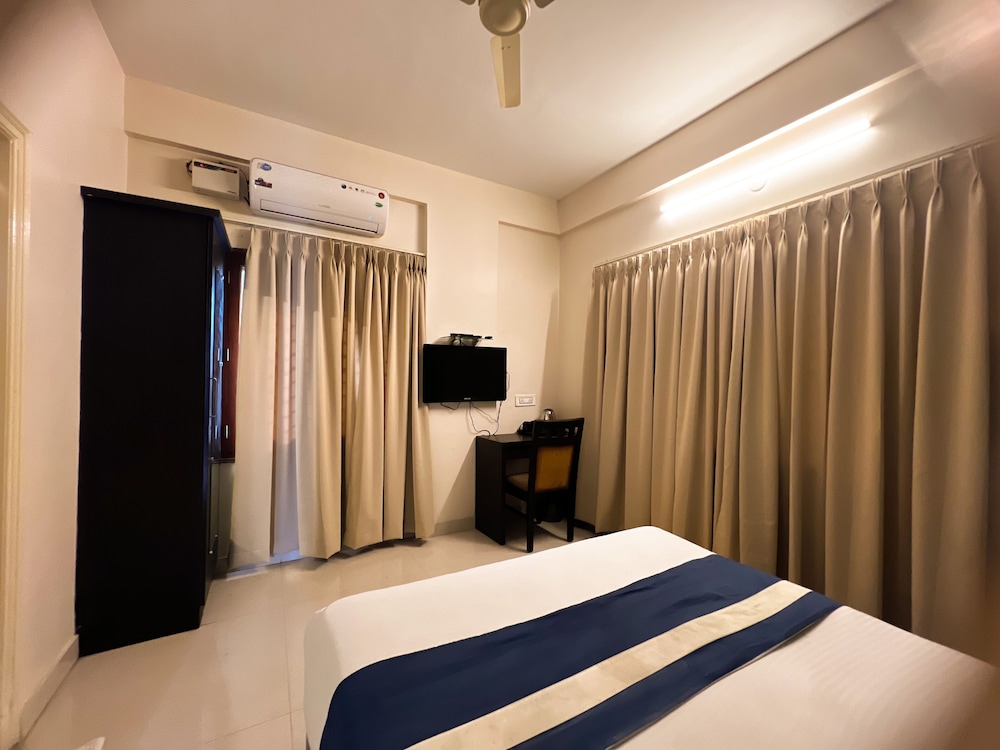 hotel willow tree