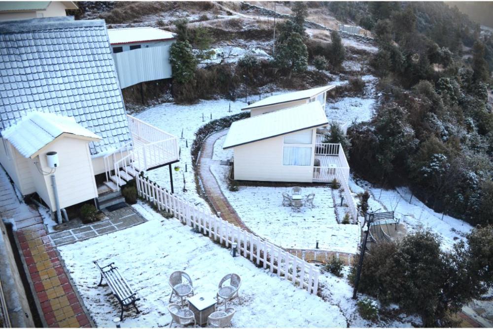 vinyasa resort