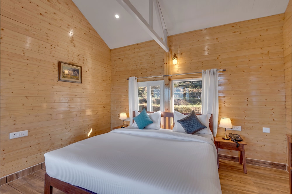 vinyasa resort