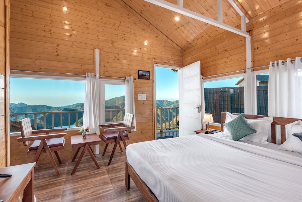 vinyasa resort