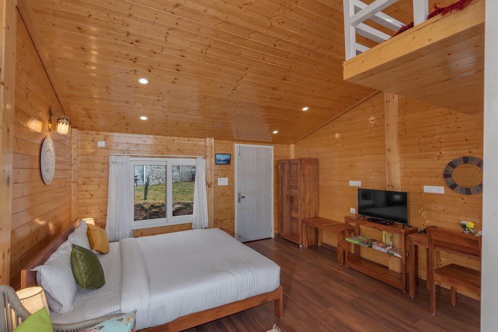 vinyasa resort
