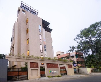 Treebo Premium The Memoir, Ramdaspeth,,3 star